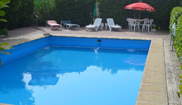 VILLA WITH POOL, WIFI, INDEPENDENT FOR 8 PEOPLE