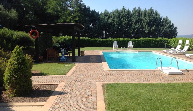 Villa with private pool 5/6 people
