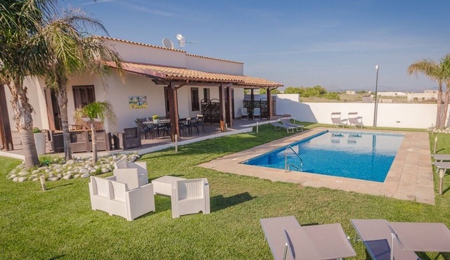 Villa with private pool
