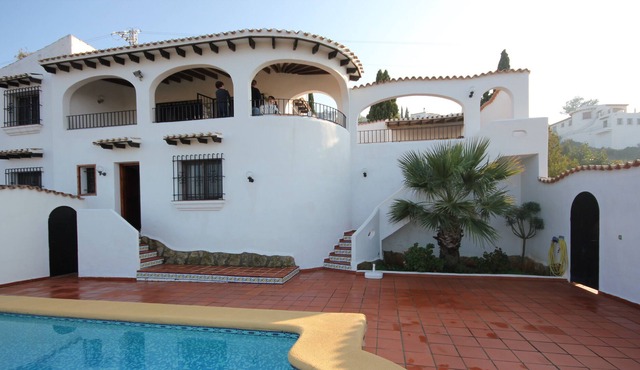 Villa with private pool, air conditioning, panoramic and sea view, with dog