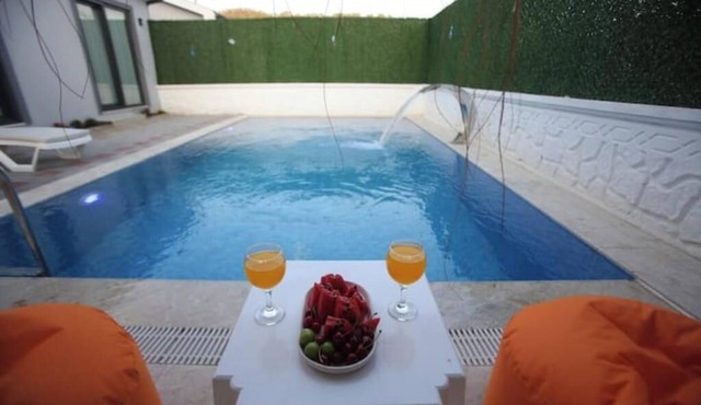 Villa with Private Pool Close to the Beach in Fethiye