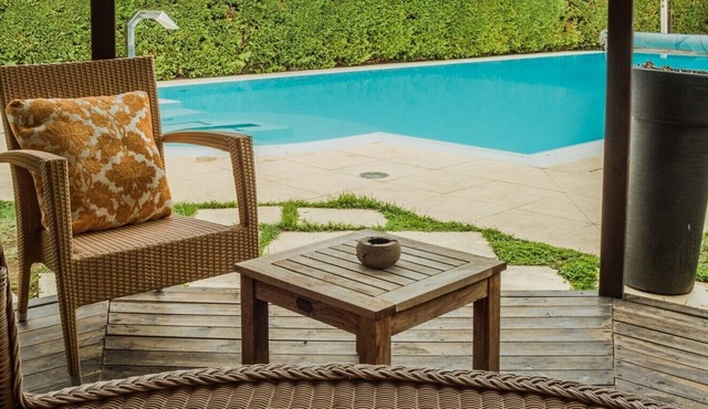 Villa with private pool, gym, steam room and parking near the sea