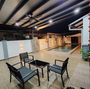 Villa with private pool