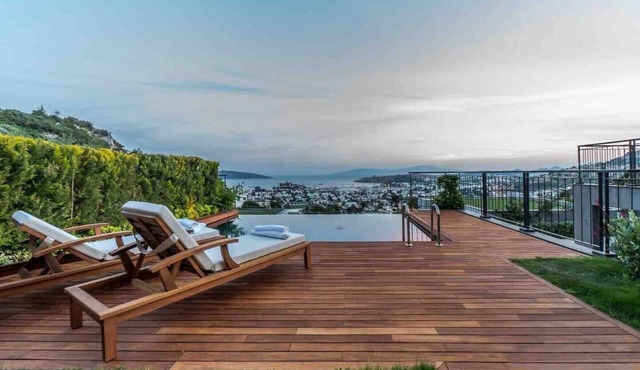 Villa with Private Pool, Bodrum CityCenter