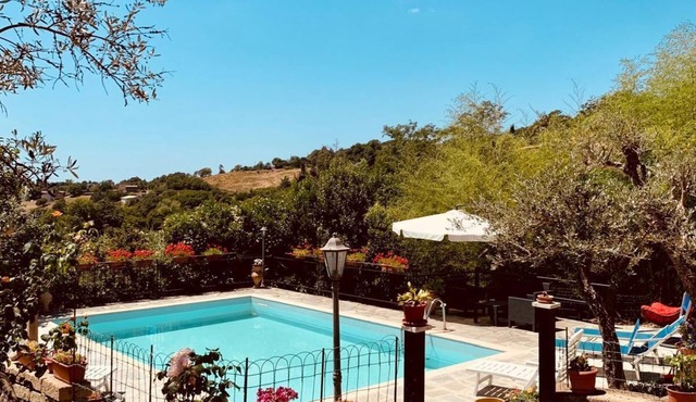 Villa with swimming pool and large garden, nestled in the hills of Maremma