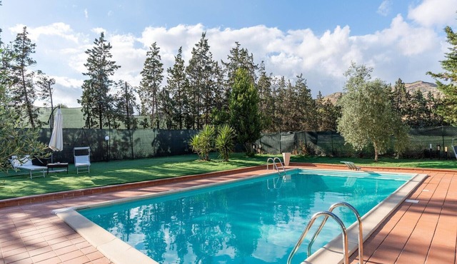 VILLA ZAGARA (Tipical luxury Sicilian residence)
