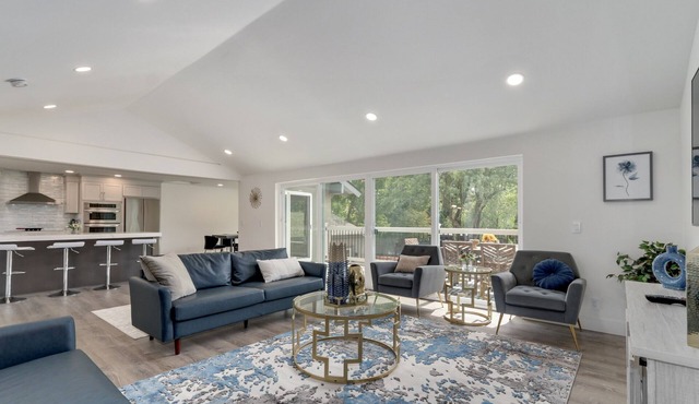 Village Homes: Elegant Serene Retreat
