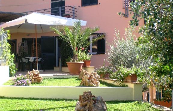 Villarosamaratea