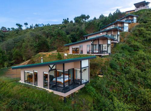 Villas Páramo Cloud Forest Hotel