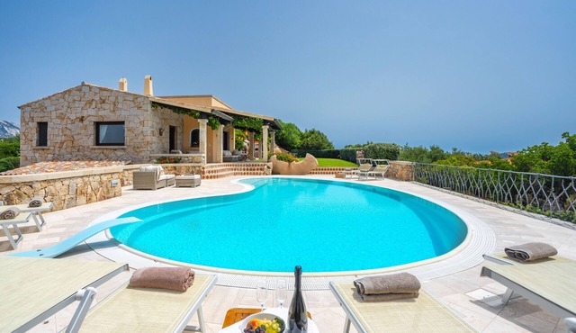 Villasarda Ginepro - Your selected exclusive oasis in the Tavolara's Marine Park