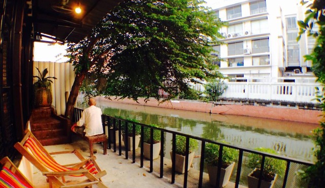 VIMAN HOUSE : Canal View