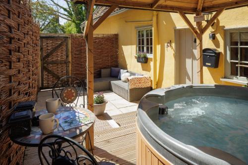 Vine Cottage
