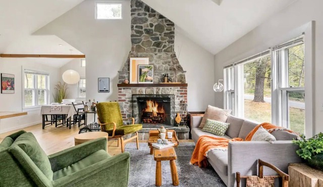 Vintage Country Home with Games, Fireplace & 20 Min to Hudson