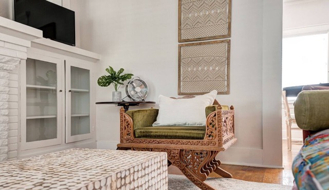 Vintage Villa| Centrally located | Historic OKC