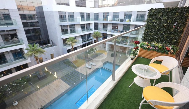 VIP Experience Dubai Nad Al Sheba at Prime Views- Opposite Al Meydan Hotel- Modern Luxury Apartment
