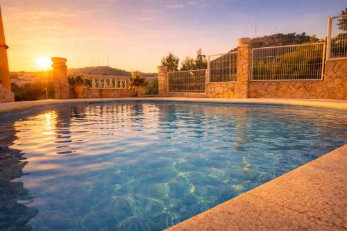 VIP Poolsuite