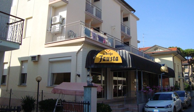 Virgil type apartment, for 2 pers., Air conditioning, 50 m / beach