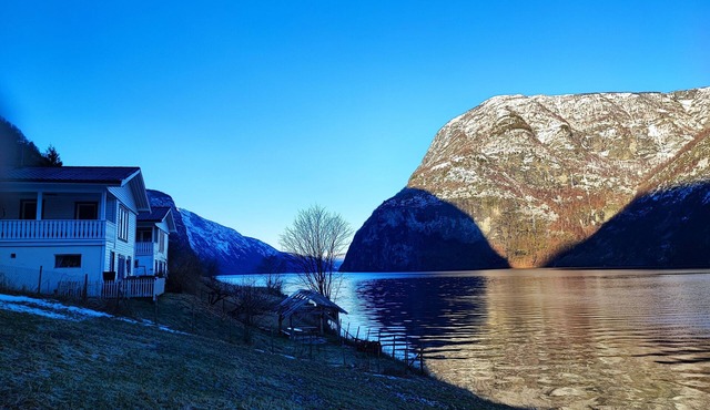 Visit Undredal