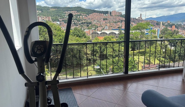 Vista Hermosa Apartment In The Middle Of Medellin