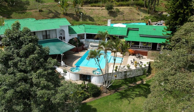 VISTA HERMOSA