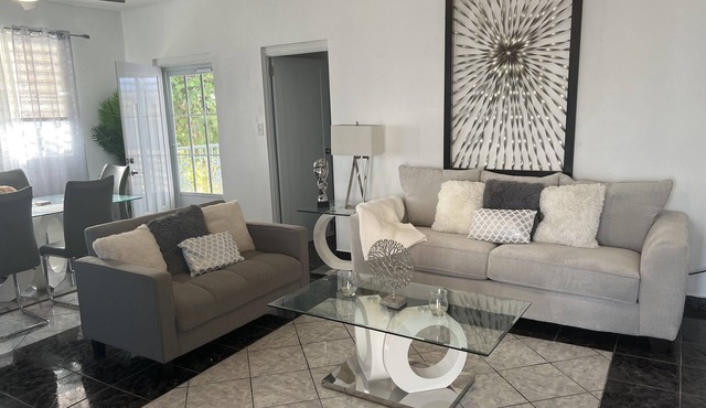 Vista Hermosa - Enjoy Juana Diaz with Style