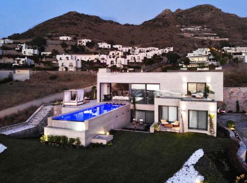 Vistaport B - Luxury Villa with Private Pool and Sea View