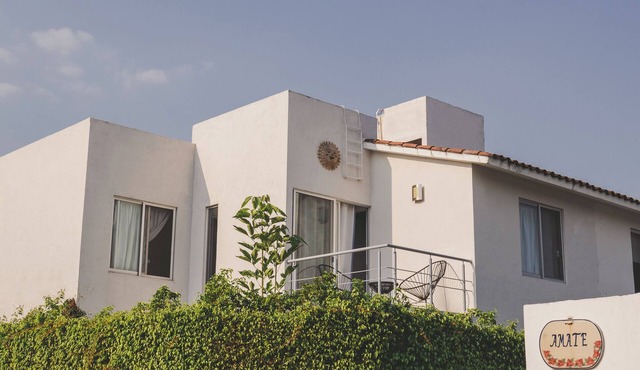 Viveros House