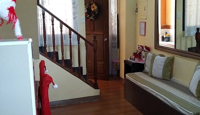 VM Sunga Transient House (Small House) - A sprinkle of comfort!