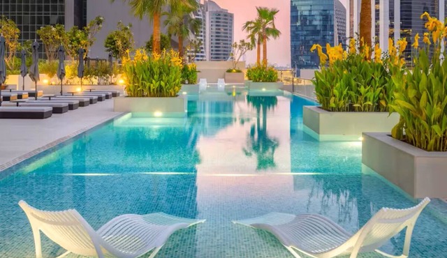 Vogue | Sterling Downtown near Dubai Mall | Burj Khalifa