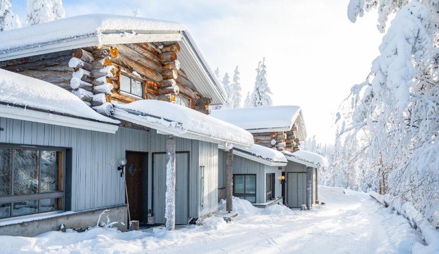 Voimakelo - skibuss doorstep - renovated