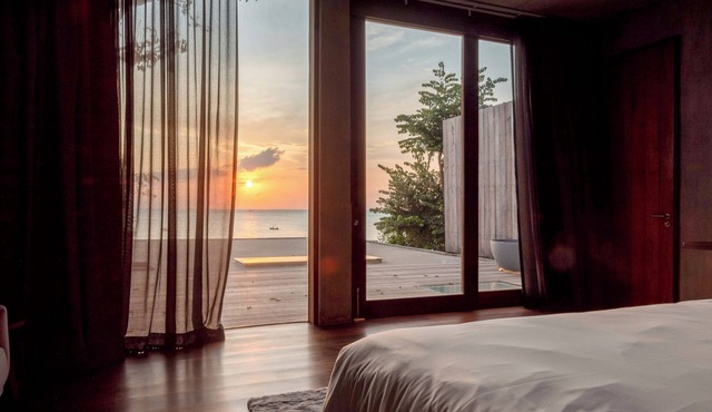 Vows Villa Beachfront