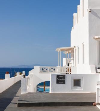 Vrachia Studios & Apartments