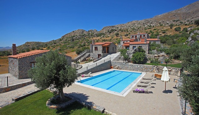 Vrachos Villas