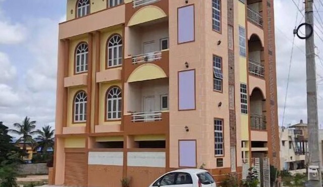 Vrindavan, Cozy Stay