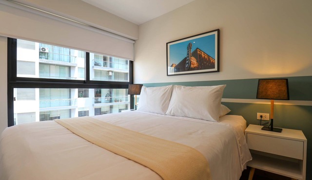 w Group-friendly 3BR w Balcony in Miraflores