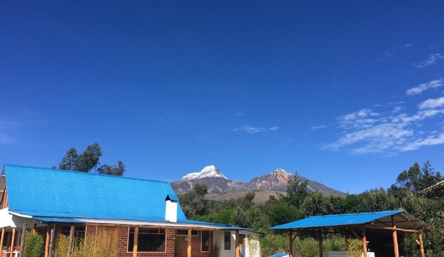 W i M, Hostel & Camping