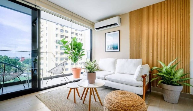w* | Prestigious 1BR in San Francisco