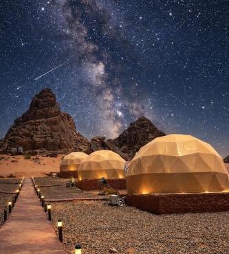 wadi rum tha moon