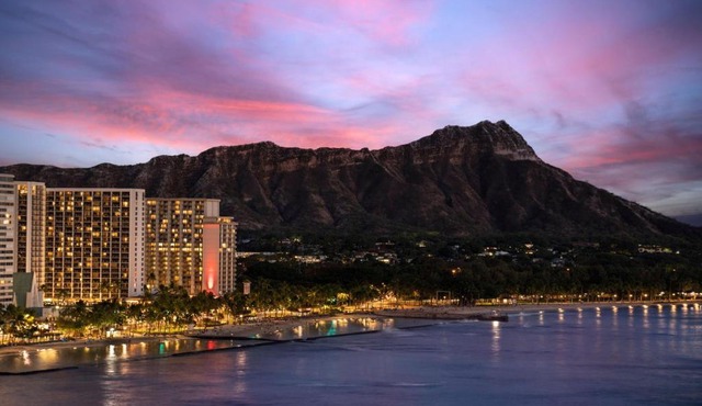 Waikiki Beach Marriott Resort & Spa