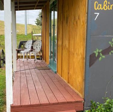 Waitomo Farmstay - Morepork Cabin 7
