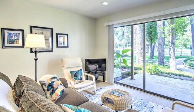 Walden Golf Course Condo Near Lake Conroe!