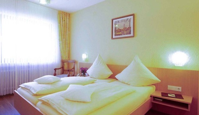 Waldseite Standard Room, Forest View 2 - 3 nights - Waldhotel Sonnenberg