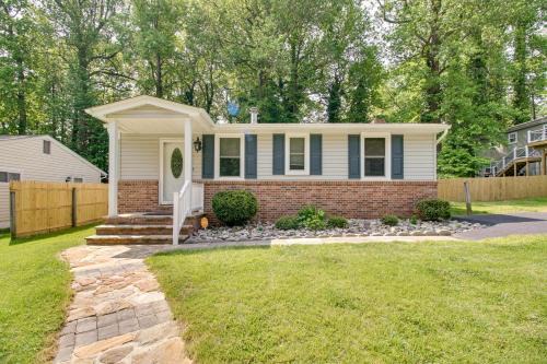 Walk to Beach: Charming Maryland Home w/Yard!