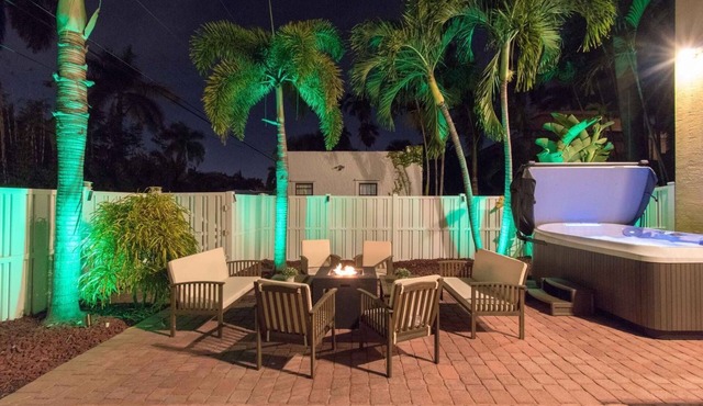 Walk to Beach Spacious Estate with Hot Tub & Game Room