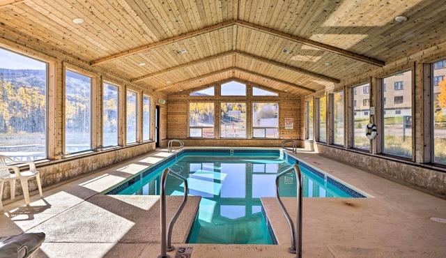 Walk to Brian Head Resort: Cozy Studio w/Balcony