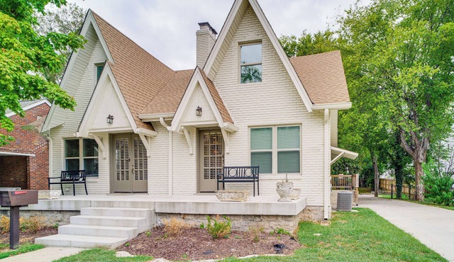 Walk to Five Points: East Nashville Home w/Yard!