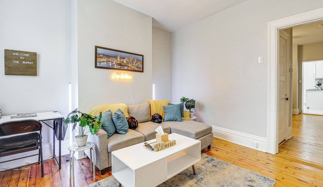 Walkable Lawrenceville Townhome w/Patio!