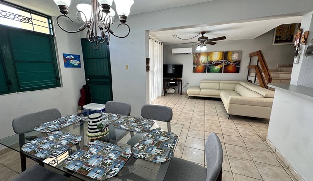 Walking distance to Boqueron ‘Poblado’, full A/C, 3 bdr/2.5 bath, sleeps 8