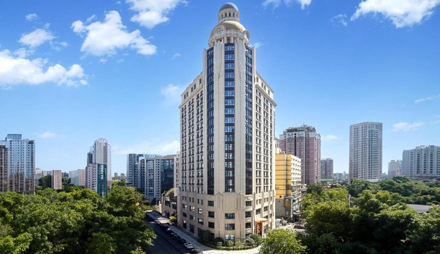 WANDA YI Wuhan