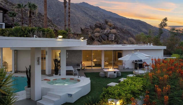 Wander Palm Springs Canyon w/Pool & Hot Tub – 3 Bedrooms, Sleeps 6